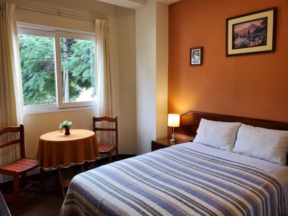 The Place Miraflores Gasthof 2*
